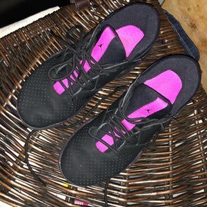 Nike girls air jordan